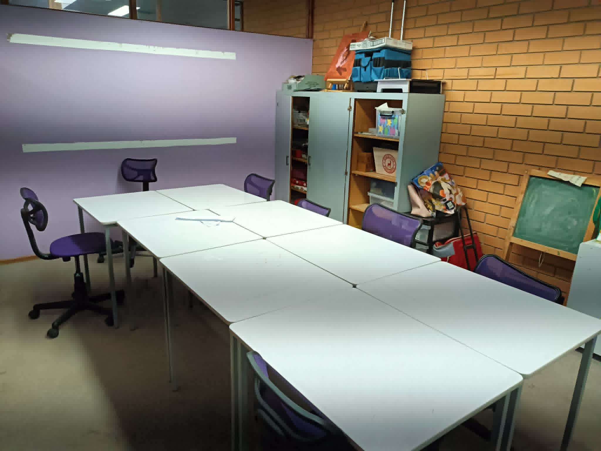 art_room.jpg